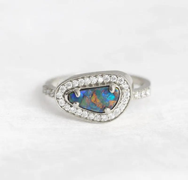Katarina Opal Ring vy 11
