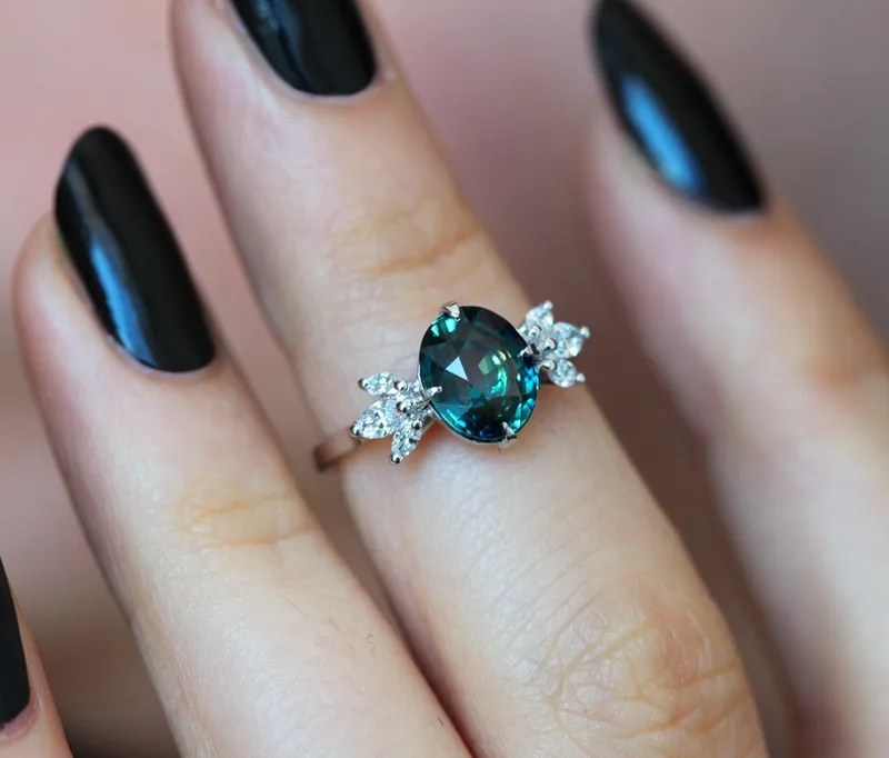 KATIE OVAL SAPPHIRE DIAMOND RING view 3