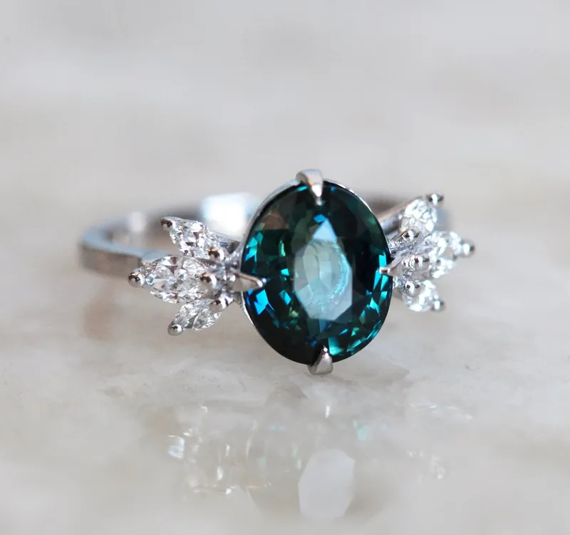 KATIE OVAL SAPPHIRE DIAMOND RING view 4
