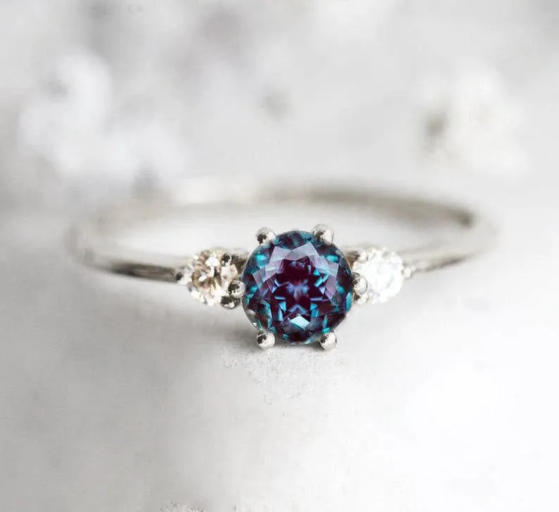 Kelly Alexandrite Ring vy 11