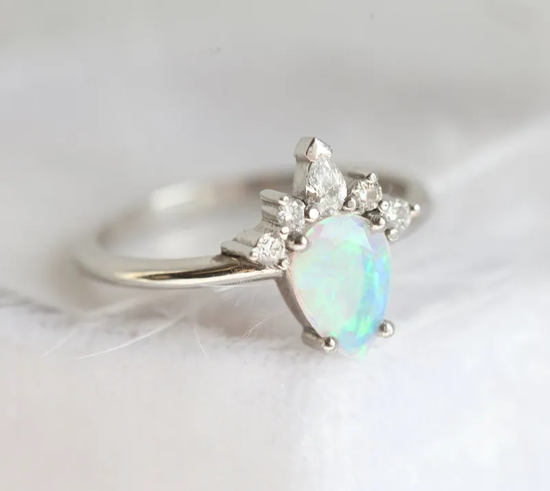 KIMORA PEAR OPAL RING vy 8