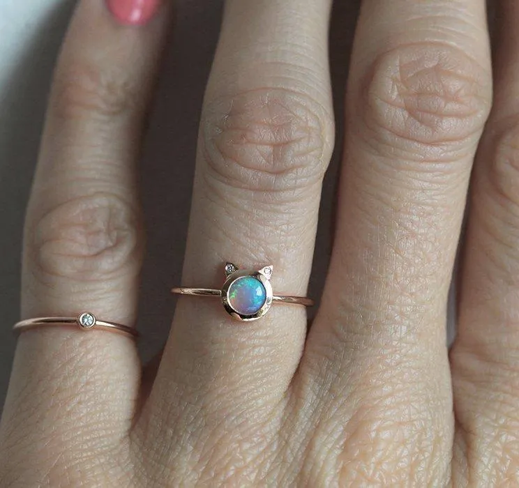 KITTY ROUND OPAL CAT RING view 4