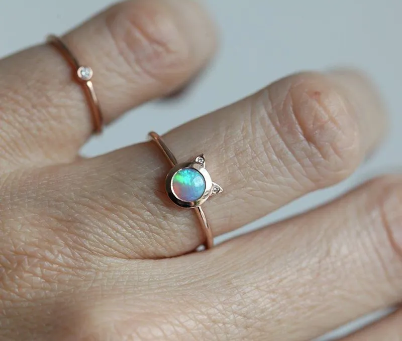 KITTY ROUND OPAL CAT RING view 6