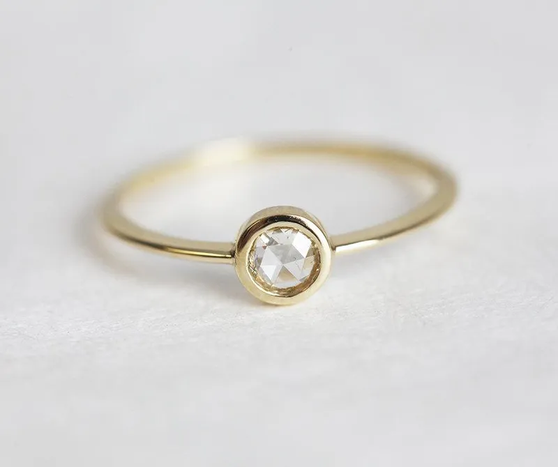 Kora Diamond Ring vy 5
