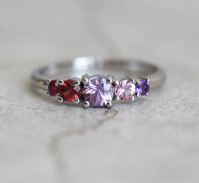 Kris Lavender Sapphire Cluster Ring vy 4