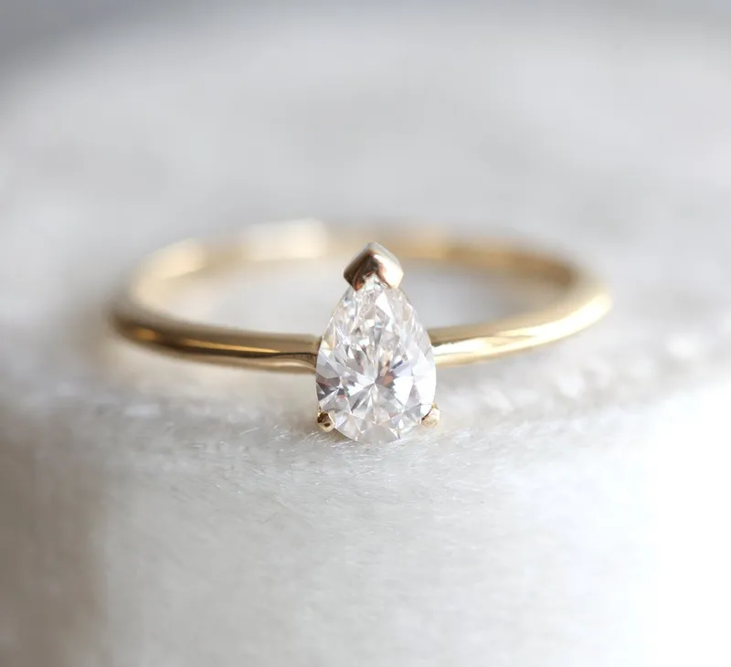Kristen Diamond Ring vy 3