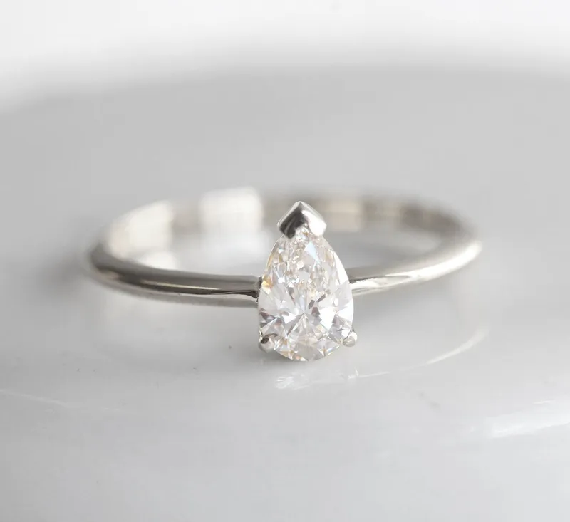 Kristen Diamond Ring vy 7