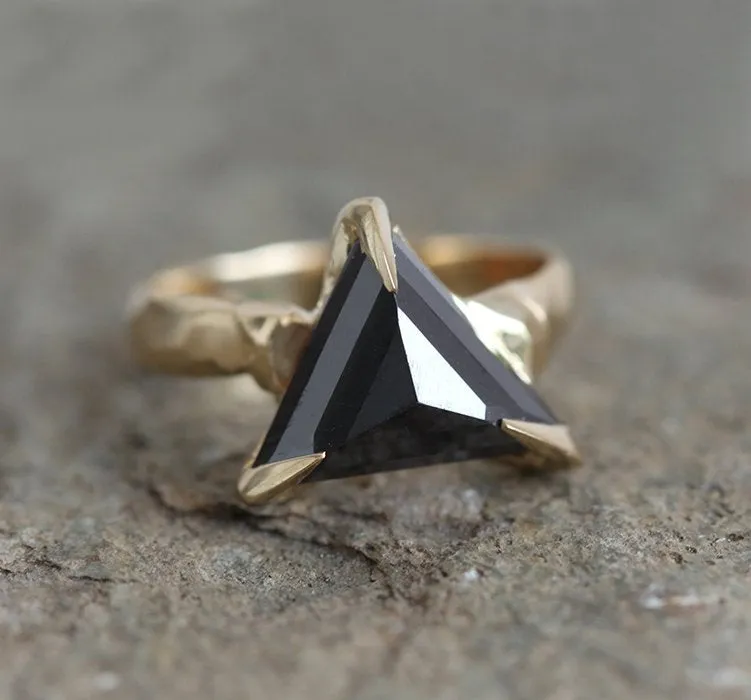 LILITH BLACK DIAMOND RING, TRILLION DIAMOND RING view 2