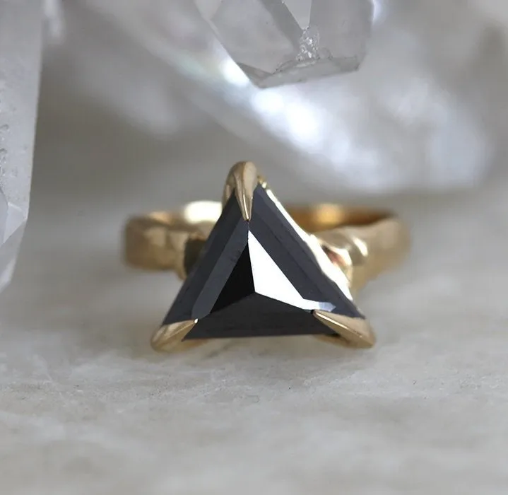 LILITH BLACK DIAMOND RING, TRILLION DIAMOND RING view 4