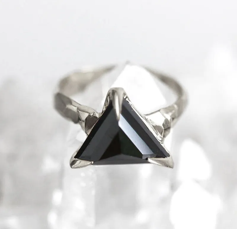 LILITH BLACK DIAMOND RING, TRILLION DIAMOND RING view 7