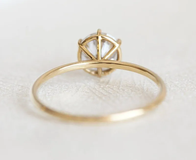 LAVINIA DIAMOND RING vy 6