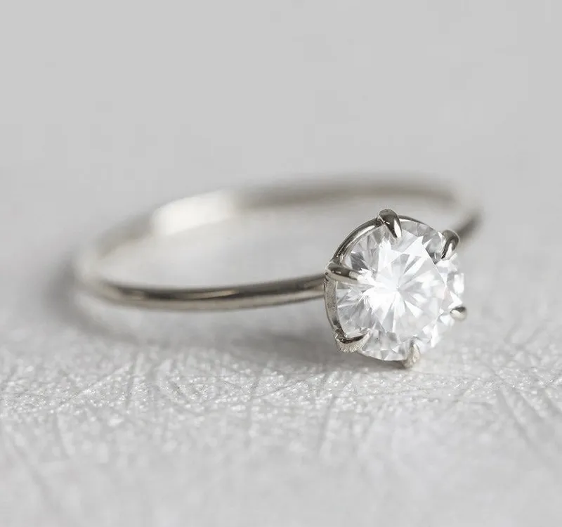 LAVINIA DIAMOND RING vy 9