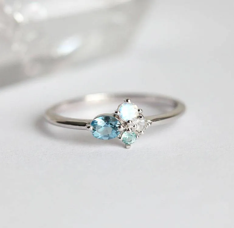 Layla Oval Aquamarine Cluster Ring vy 5