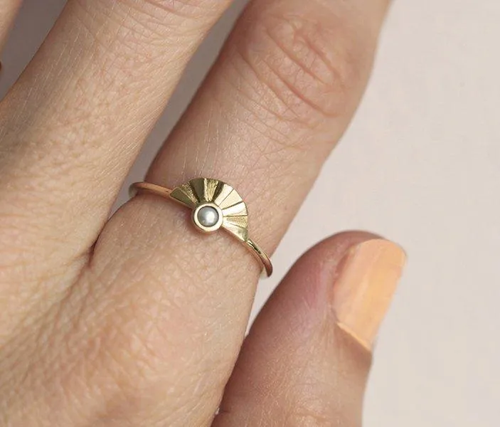 LAYNE WHITE PEARL RING view 3