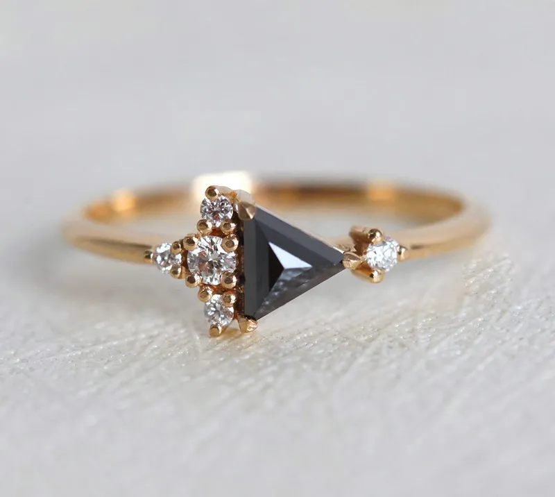 Lena Black Diamond Cluster Ring vy 7