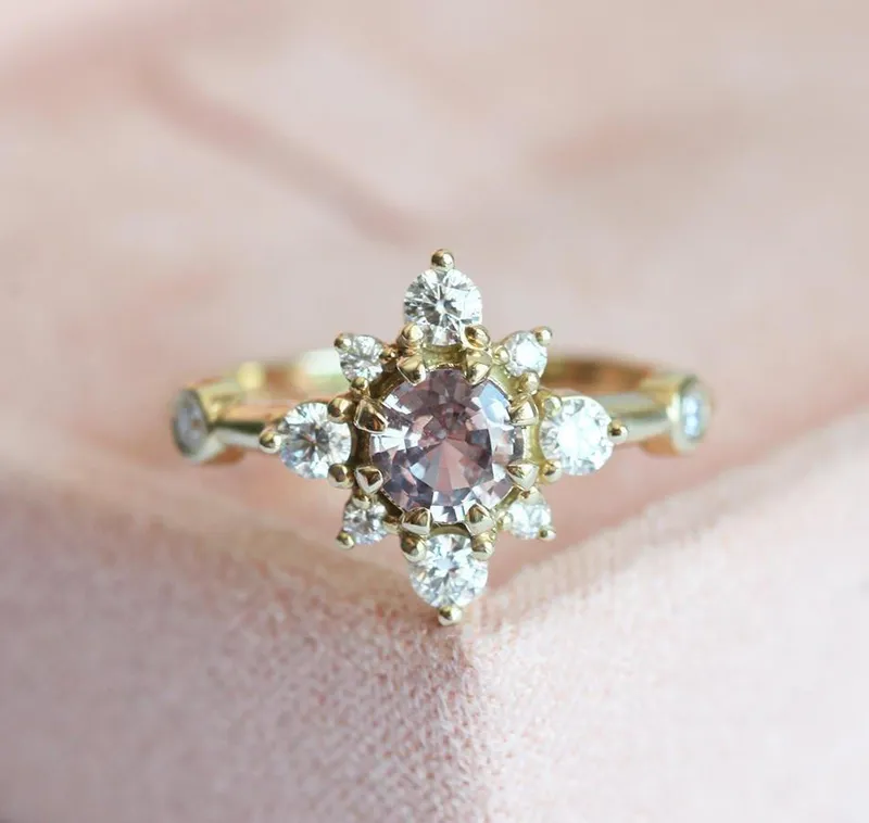 LESLIE PEACH SAPPHIRE DIAMOND RING view 3