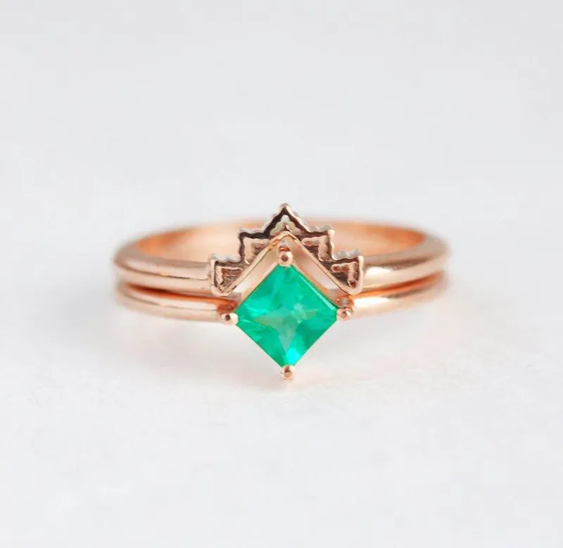 Livia Princess Cut Emerald Ring Set view 5