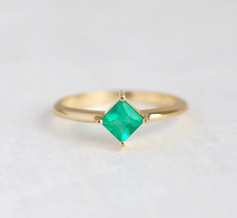 Livia Princess Cut Emerald Ring Set view 7