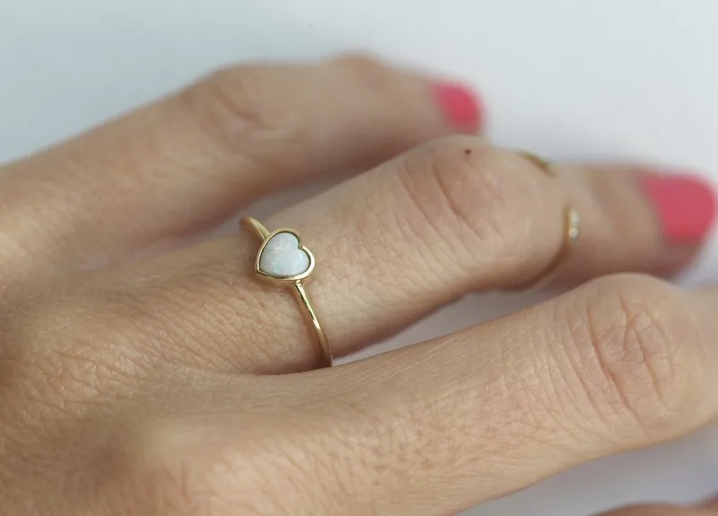 Lois Heart Opal Ring vy 5