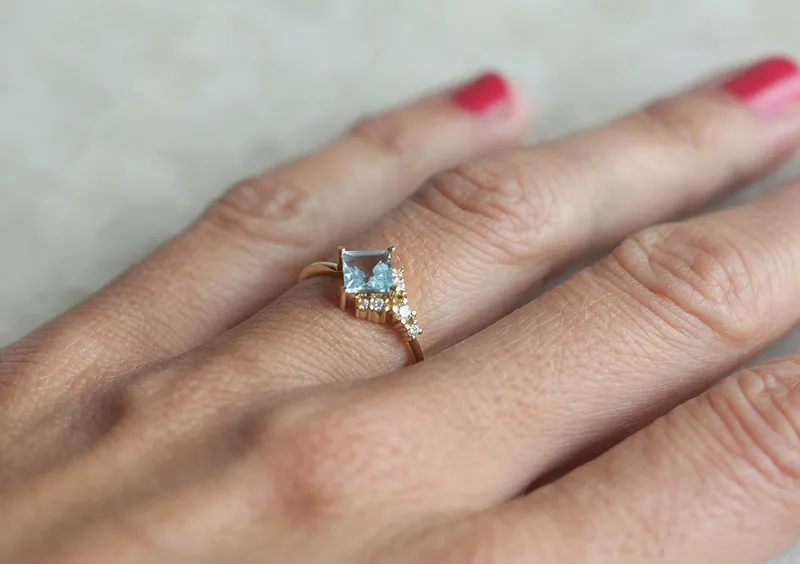 Luca Square Aquamarine Diamond Cluster Ring vy 8