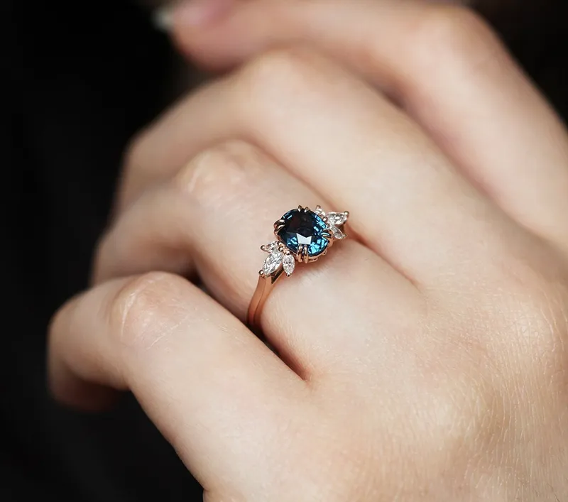 Luella Blue Sapphire Diamond Ring vy 9