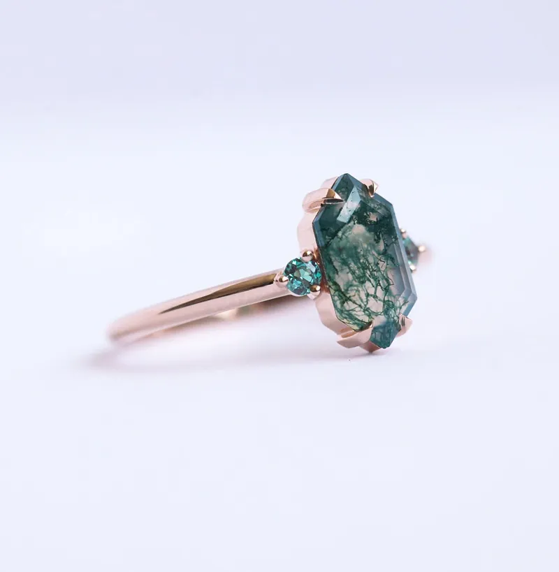 Luna Moss Agate And Alexandrite Ring With Diamond Band view 3