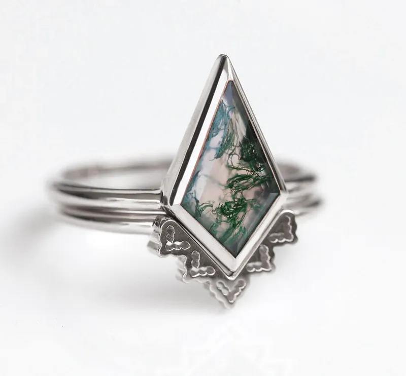 Lydia Kite Moss Agate Ring Set vy 10