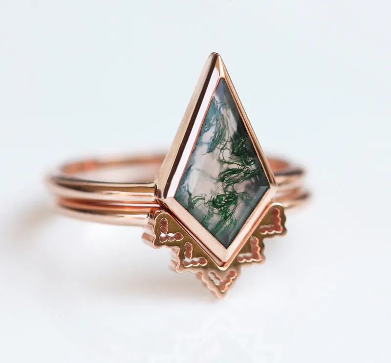 Lydia Kite Moss Agate Ring Set vy 2