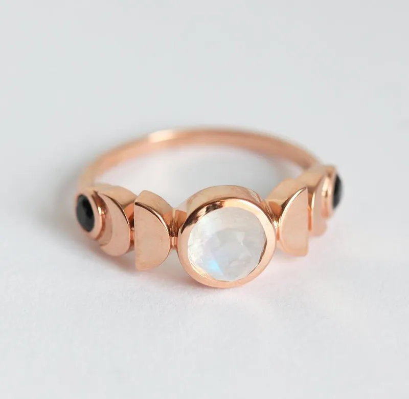 MOON PHASE RING vy 4