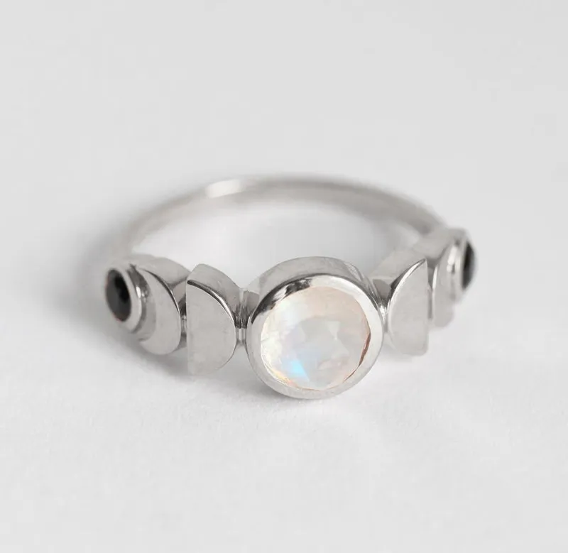 MOON PHASE RING vy 7
