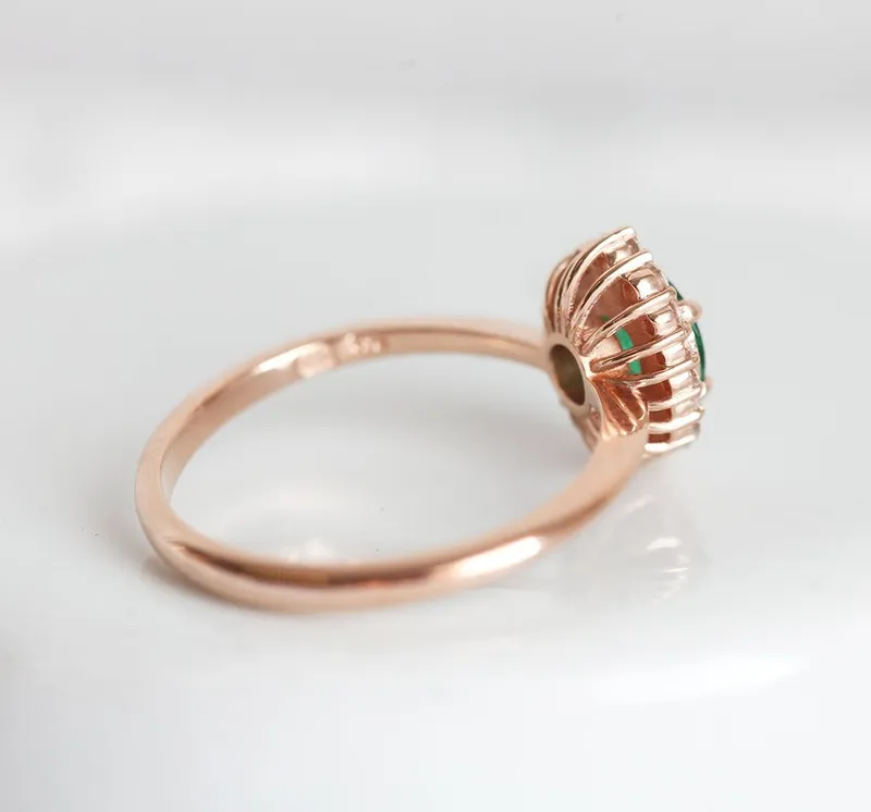 MACIE EMERALD RING vy 6