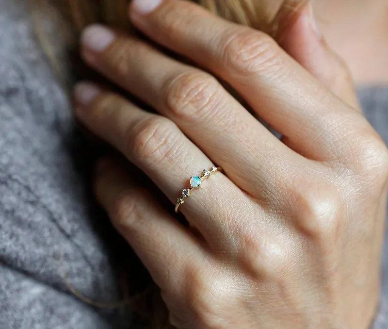MADDY OPAL AND DIAMOND RING vy 7