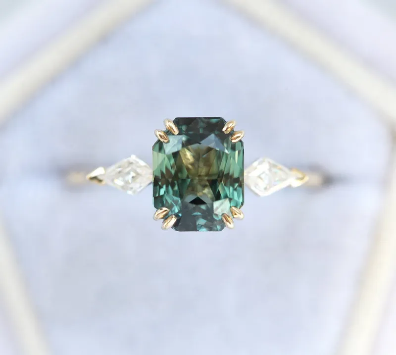 MAEVE SAPPHIRE DIAMOND RING vy 4