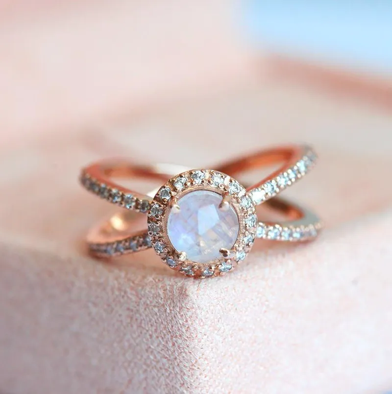 MAGDALENA MOONSTONE DIAMOND RING vy 7
