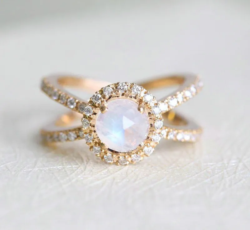 MAGDALENA MOONSTONE DIAMOND RING vy 8