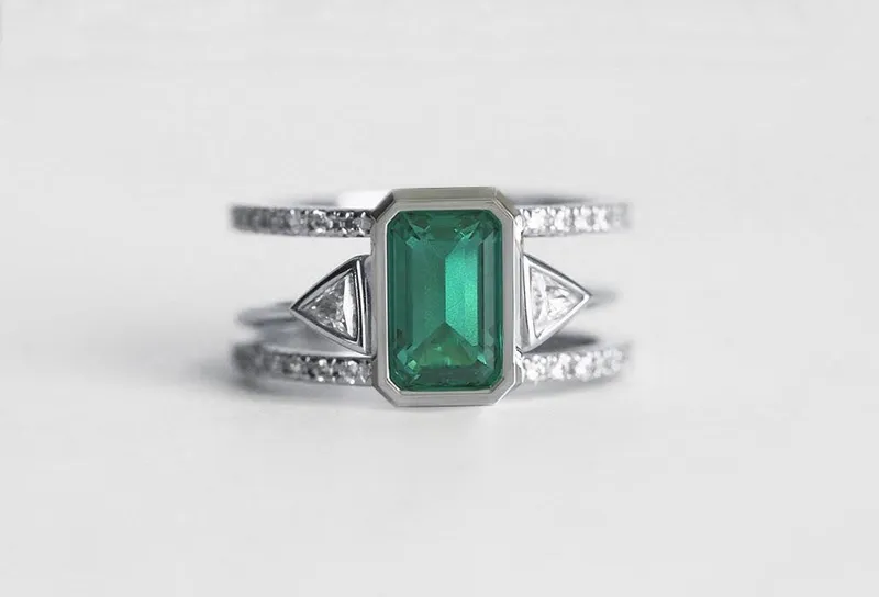 MAJESTY EMERALD RING SET vy 3