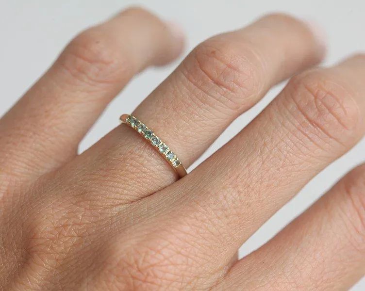 Malika Alexandrite Ring vy 4