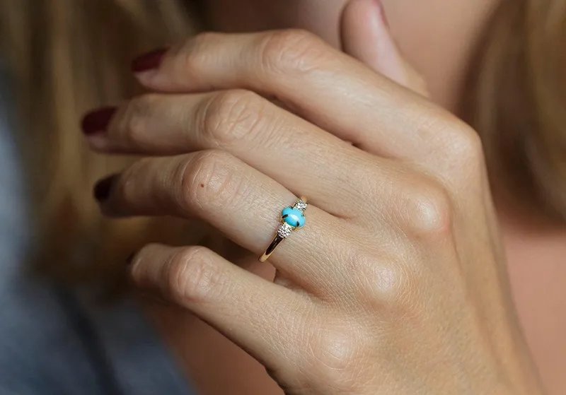 Margaret Oval Turquoise Ring vy 4