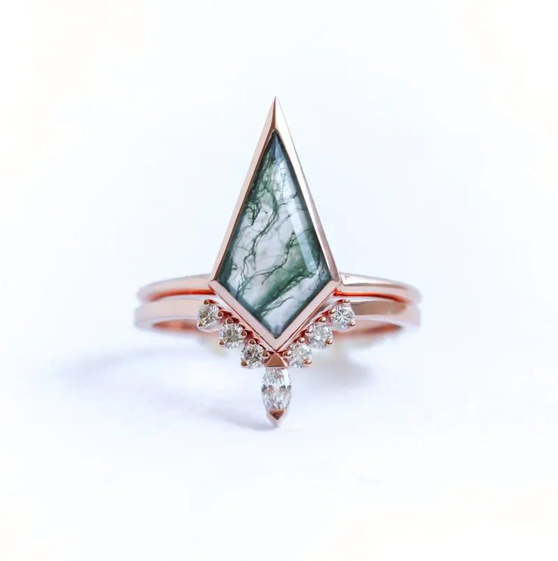 Maria Kite Moss Agate Ring Set vy 3