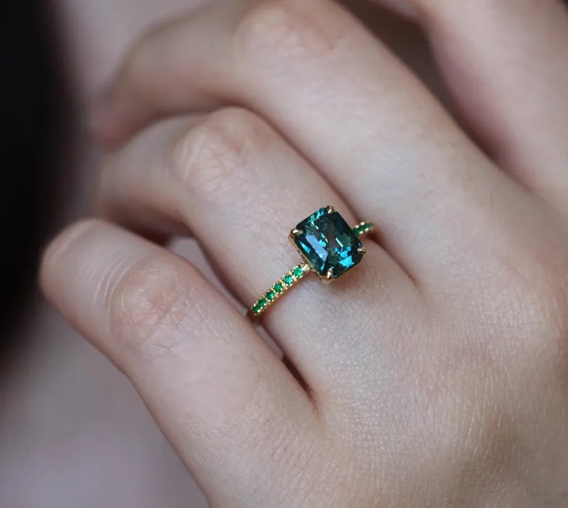 Mariana Sapphire Emerald Ring view 5