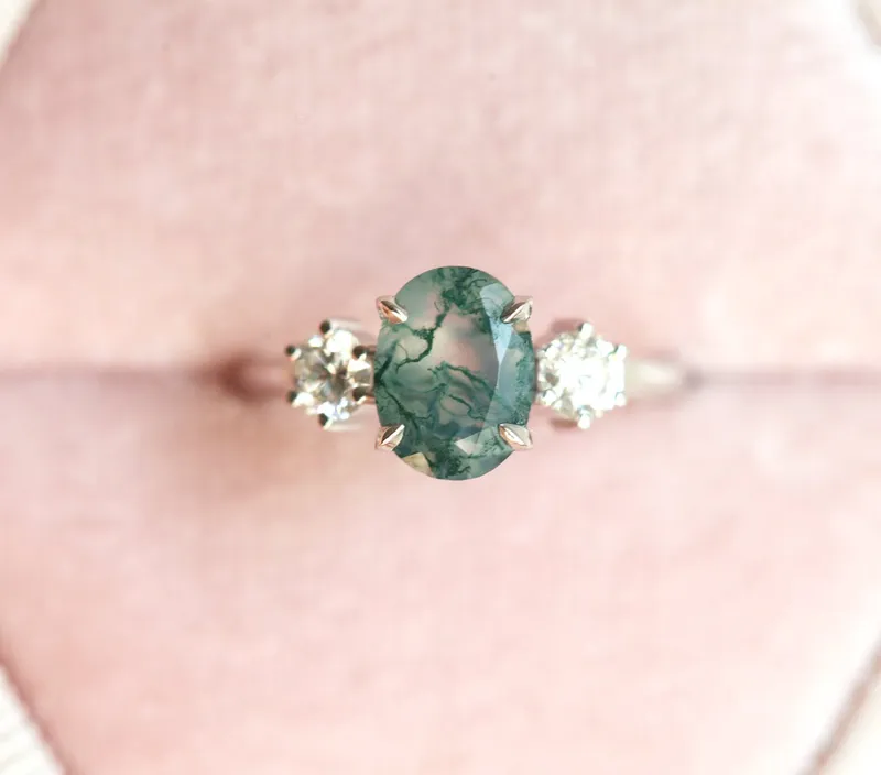 Marla Moss Agate Ring With Diamonds vy 6