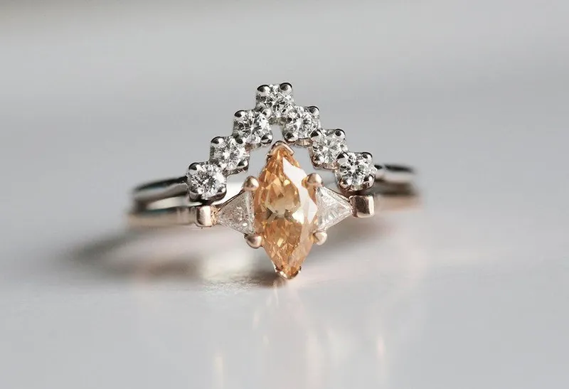MARQUISE ENGAGEMENT RING, MARQUISE DIAMOND RING view 2