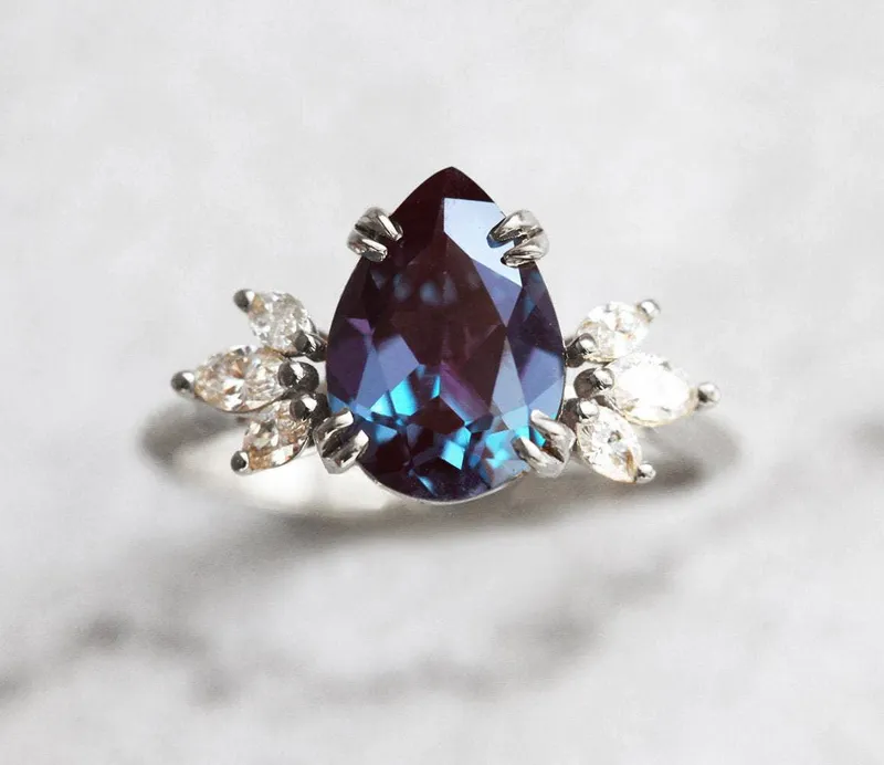 Martha Alexandrite Ring vy 11