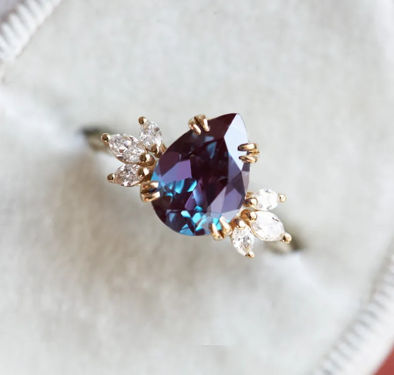Martha Alexandrite Ring vy 5