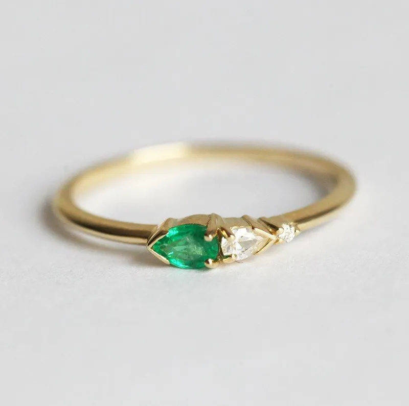 Martina Pear Emerald Diamond Ring vy 2