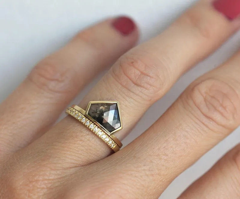 Matilda Salt & Pepper Diamond Ring vy 7
