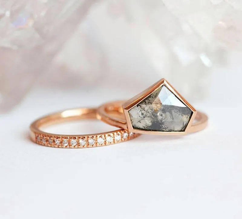 Matilda Salt & Pepper Diamond Ring vy 9