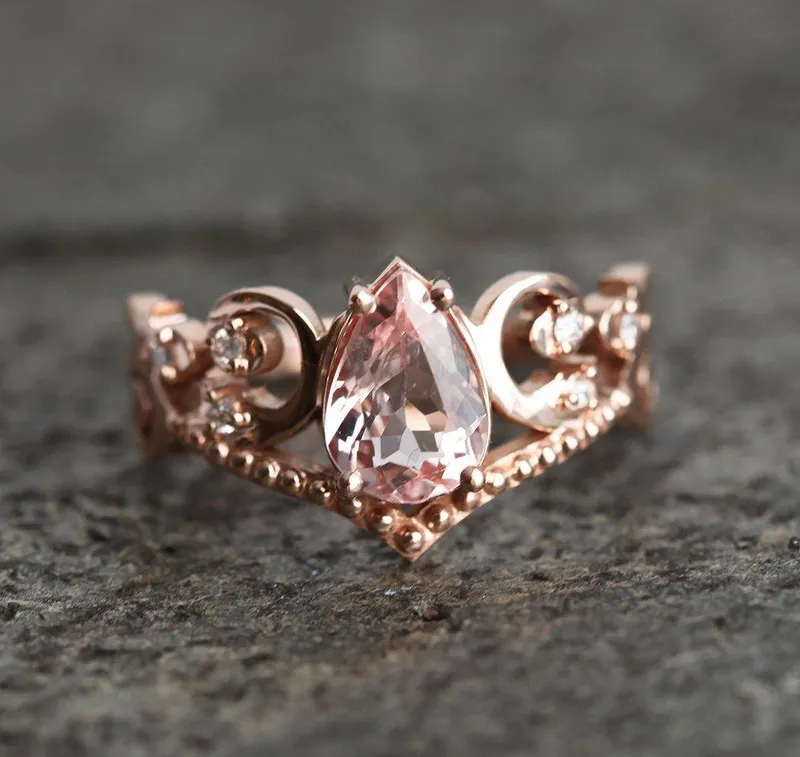 MAXINE MORGANITE RING vy 2