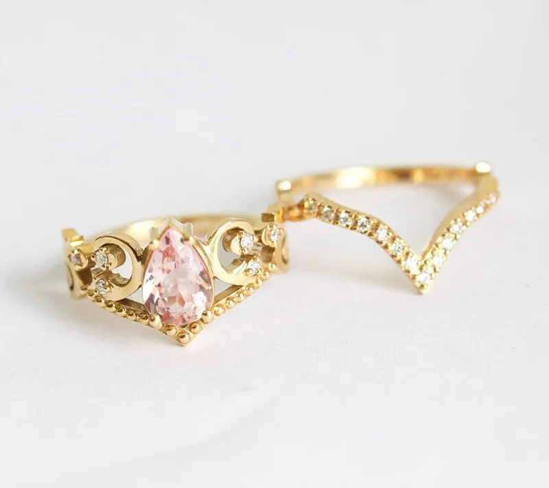 MAXINE MORGANITE RING WITH DIAMOND BAND view 5
