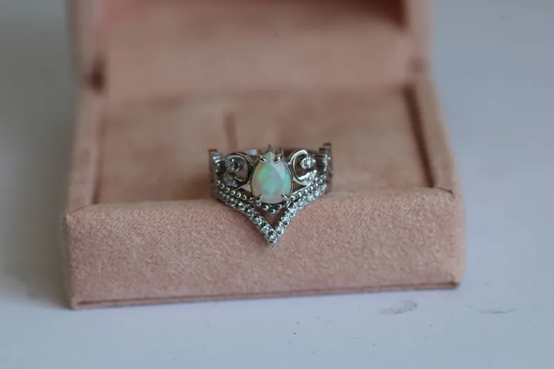 MAXINE PEAR OPAL RING SET vy 3
